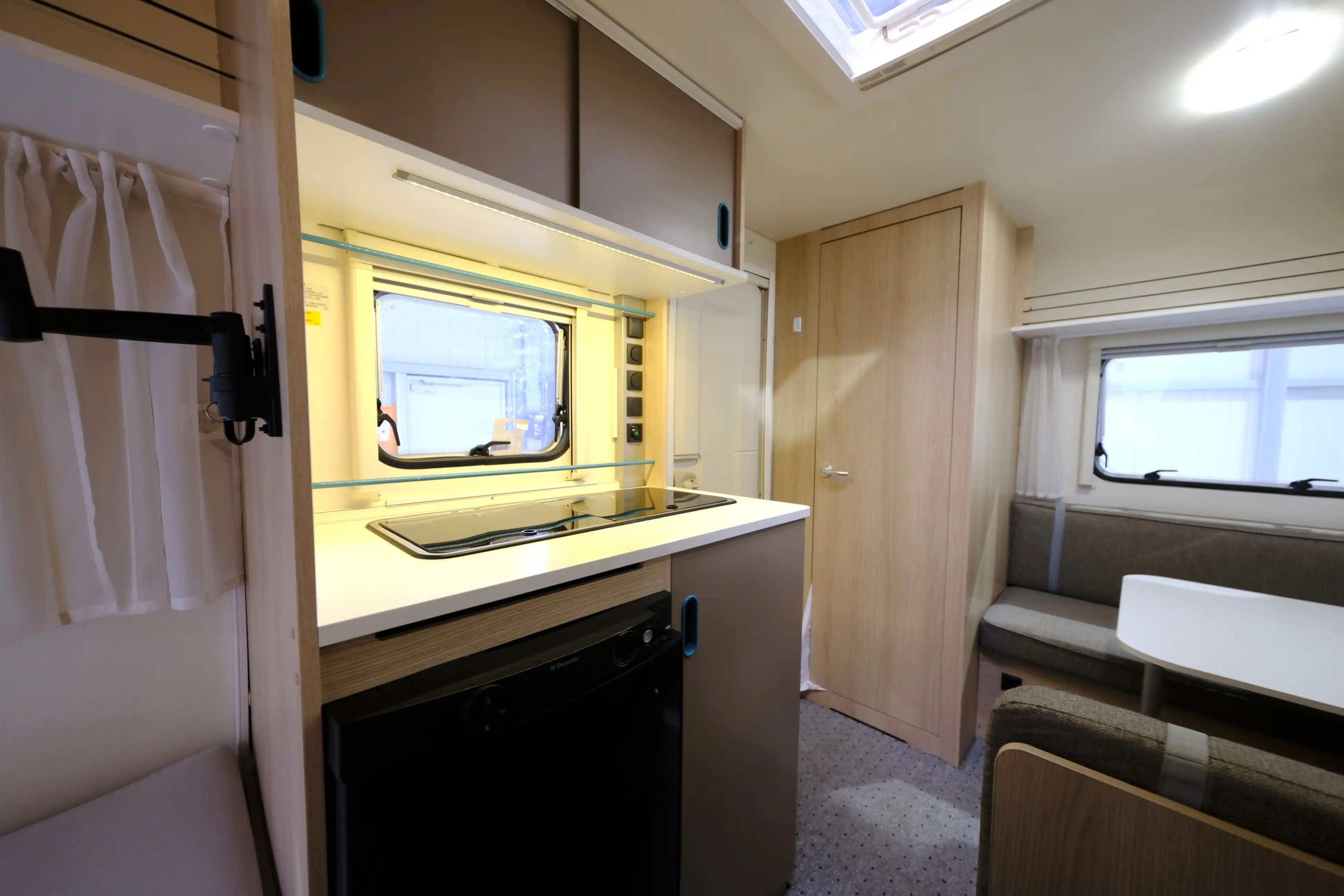 ADRIA Aviva 400 PS